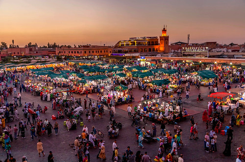Tour di 4 giorni da Fes a Marrakech via deserto del Sahara